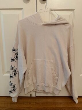 NWOT BOYS LIE HOODIE SIZE XS/S